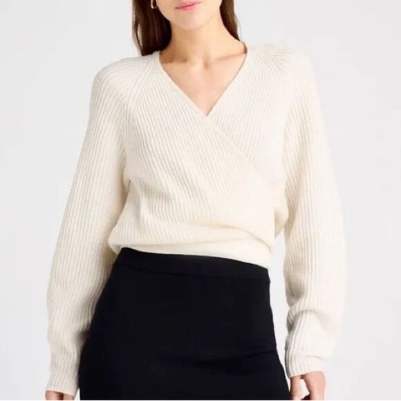 Splendid Adele Wrap Sweater in Marshmallow Ribbed Knit Cream Cozy Top Size M - Picture 1 of 9